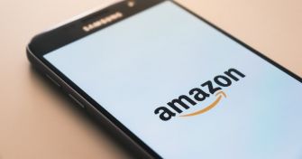 Amazon als Versandapotheke - begründete oder unbegründete Sorge? | apomio Gesundheitsblog