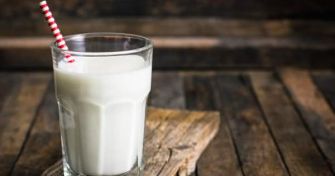 Milch - gesund oder nicht? | apomio Gesundheitsblog