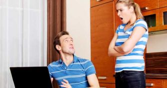 Wenn Lust zu Abhängigkeit wird: Die Sucht nach Pornos | apomio Gesundheitsblog