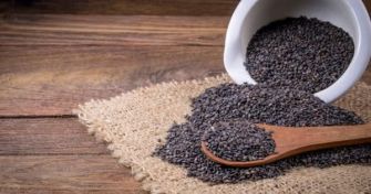 Wertvolle Samen - Schwarzer Sesam | apomio Gesundheitsblog