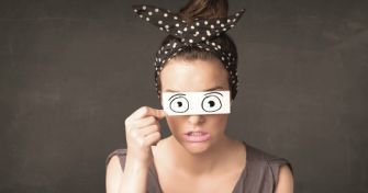 Wenn das Auge juckt: Die Bindehautentzündung | apomio Gesundheitsblog