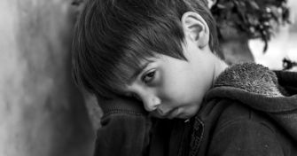 Was Ihnen Ihr Kind nicht sagt – Körpersprache richtig deuten | apomio Gesundheitsblog